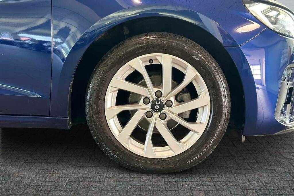 Audi A1 25 Tfsi Sport S Tronic BL72OTS Blue #5