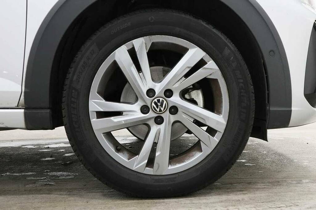 Volkswagen Taigo 1.0 Tsi 110 R-line Silver #5