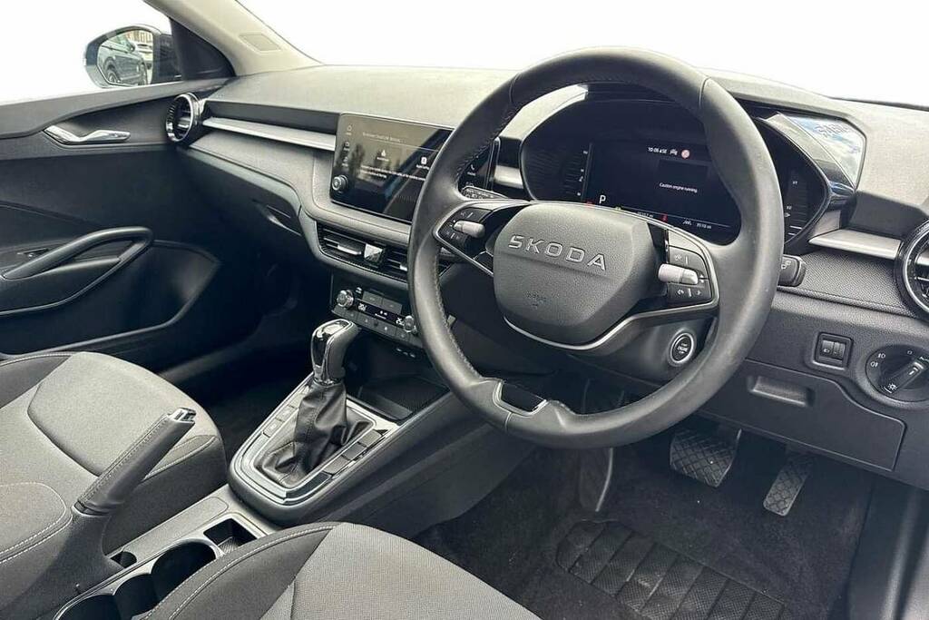 Skoda Fabia 1.0 Tsi 116 Design Edition Dsg KM75DVR Blue #6