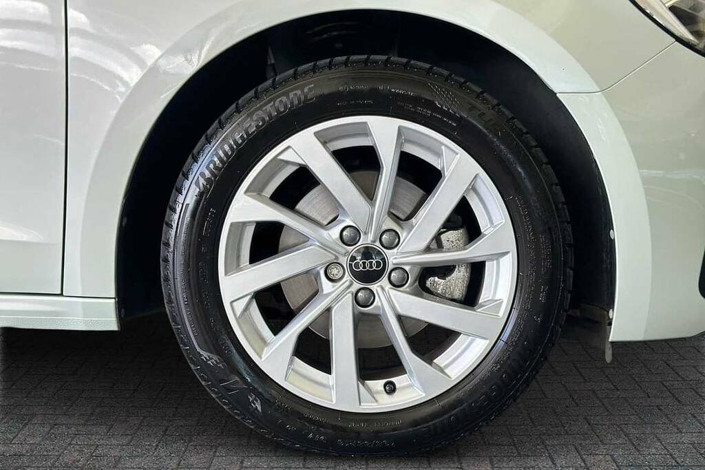 Audi A1 30 Tfsi Sport S Tronic BP74VTK Silver #5