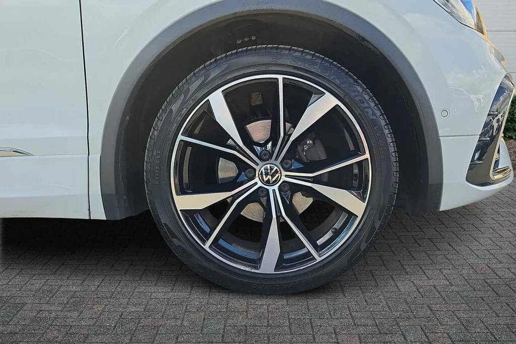 Volkswagen Tiguan 1.5 Tsi 150 R-line Dsg GV72FWF White #5