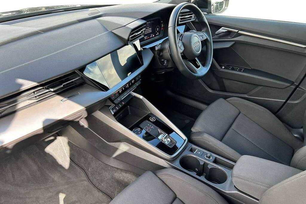 Audi A3 35 Tfsi Sport S Tronic VK24ZCF Black #2