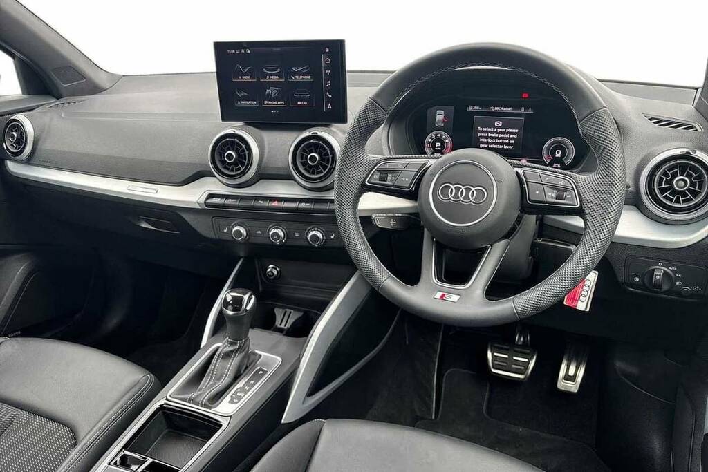Audi Q2 35 Tfsi S Line S Tronic BM25JNO Blue #6
