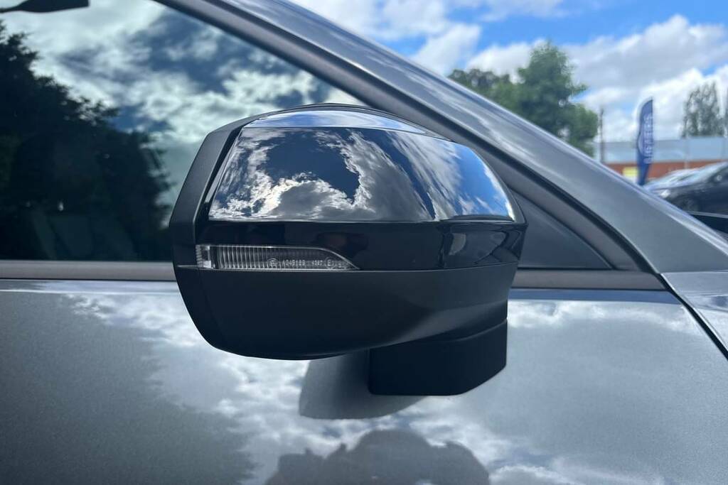 Audi Q2 35 Tfsi Black Edition S Tronic VE24FRR Grey #5