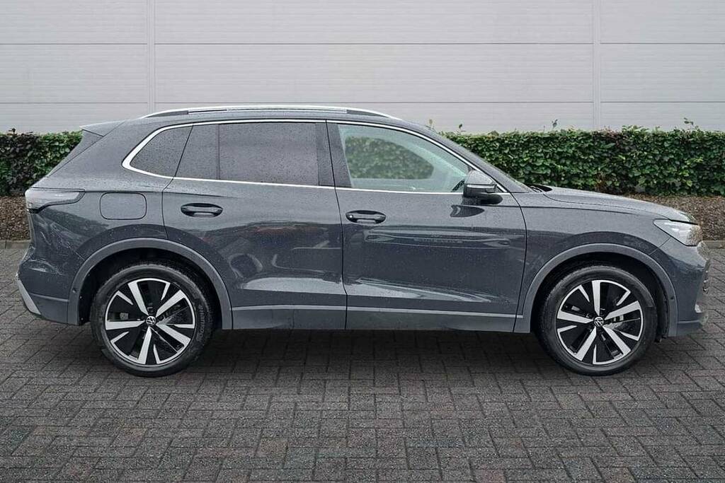 Volkswagen Tiguan 1.5 Etsi 150 Elegance Dsg VK24PPZ Grey #4