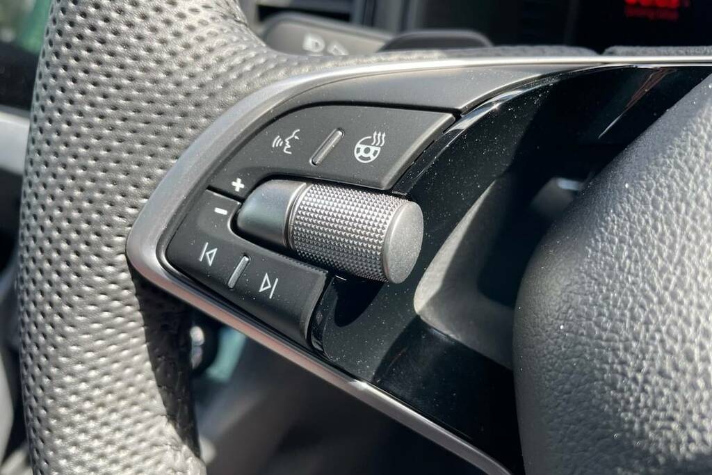 Skoda Karoq 1.5 Tsi Sportline Edition Dsg Grey #6