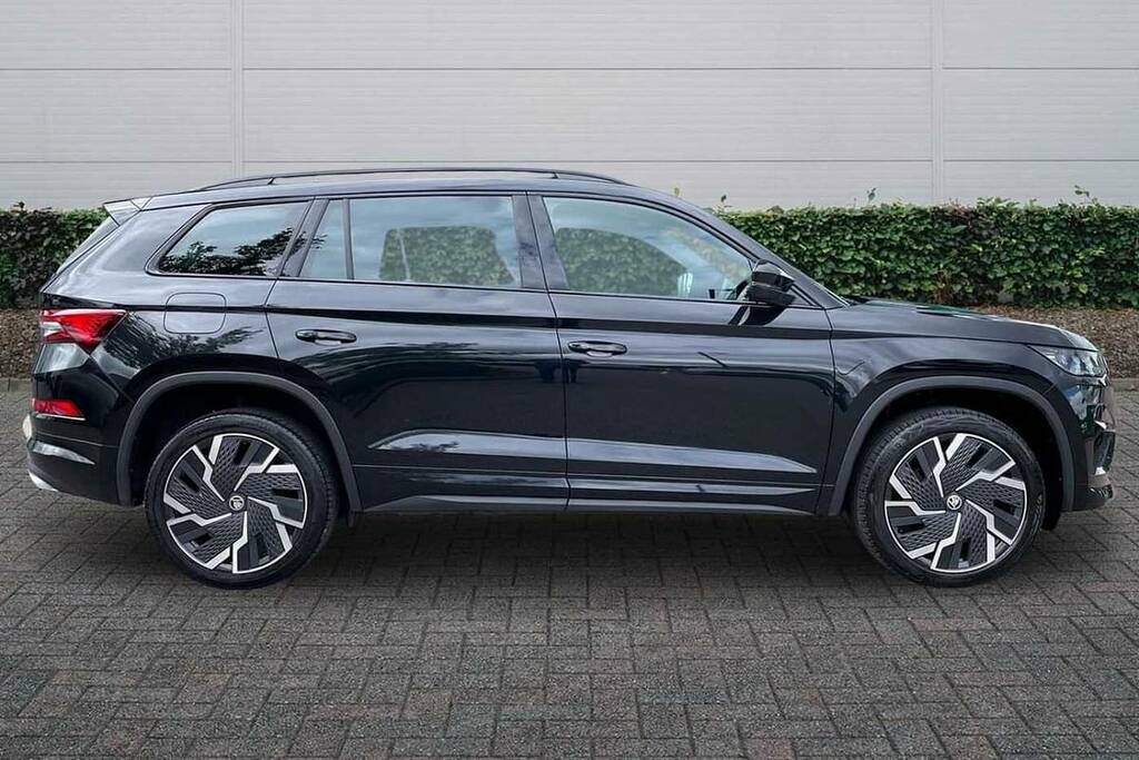 Skoda Kodiaq 2.0 Tsi 245 Vrs 4X4 Dsg 7 Seat BD24KJA Black #4