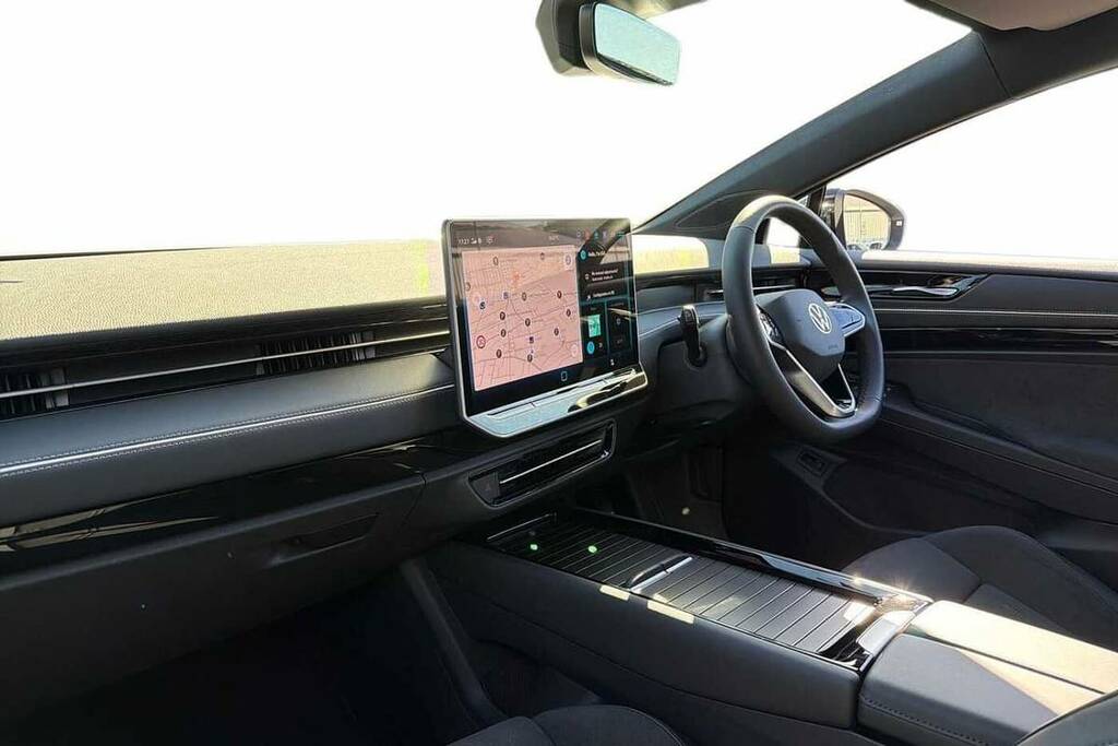 Volkswagen ID.7 210Kw Match Pro S Plus 86Kwh Silver #2