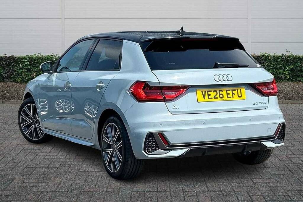 Audi A1 30 Tfsi S Line S Tronic VE26EFU Grey #3