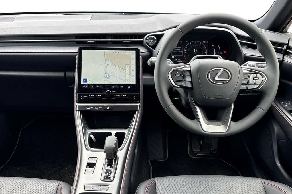 Lexus LBX 1.5 Premium E-cvt WV26ZVD Black #6