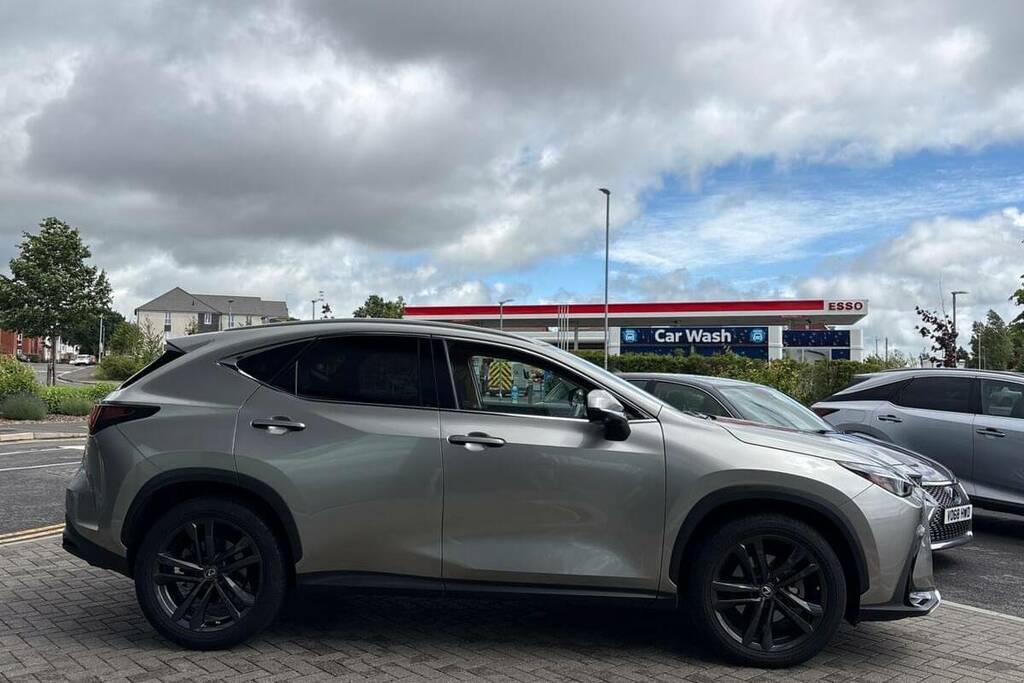 Lexus NX 350H 2.5 E-cvt Premium Pack Grey #23
