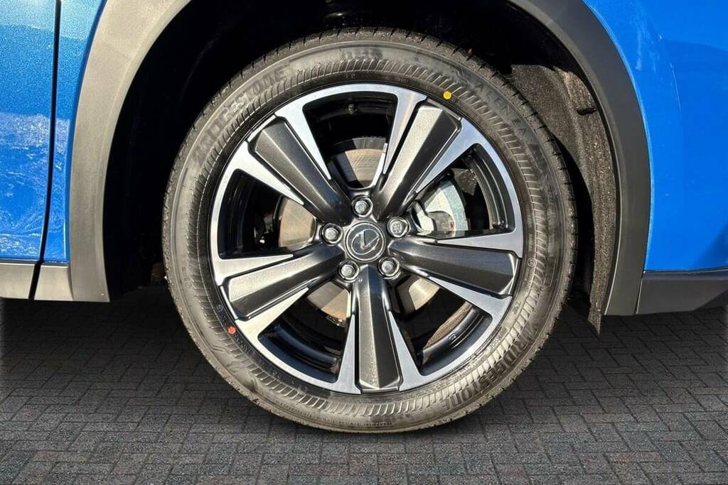 Lexus UX 300H 2.0 Premium Plus Cvt VK75HWY  #6