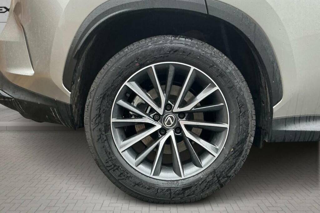 Lexus NX 450H 2.5 Premium E-cvt LL Pro  #6
