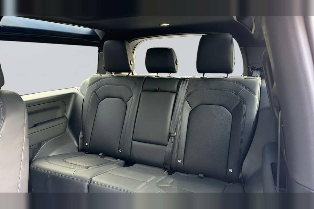 Land Rover Defender 90 3.0 D250 X-dynamic Se 90 Grey #4