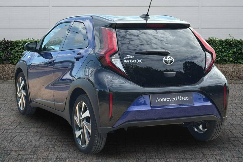 Toyota Aygo X 1.0 Vvt-i Edge WR23EFE Blue #2
