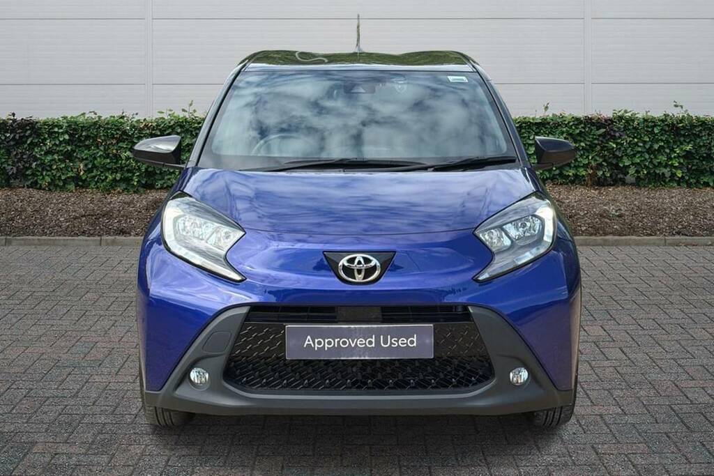 Toyota Aygo X 1.0 Vvt-i Edge WR23EFE Blue #3
