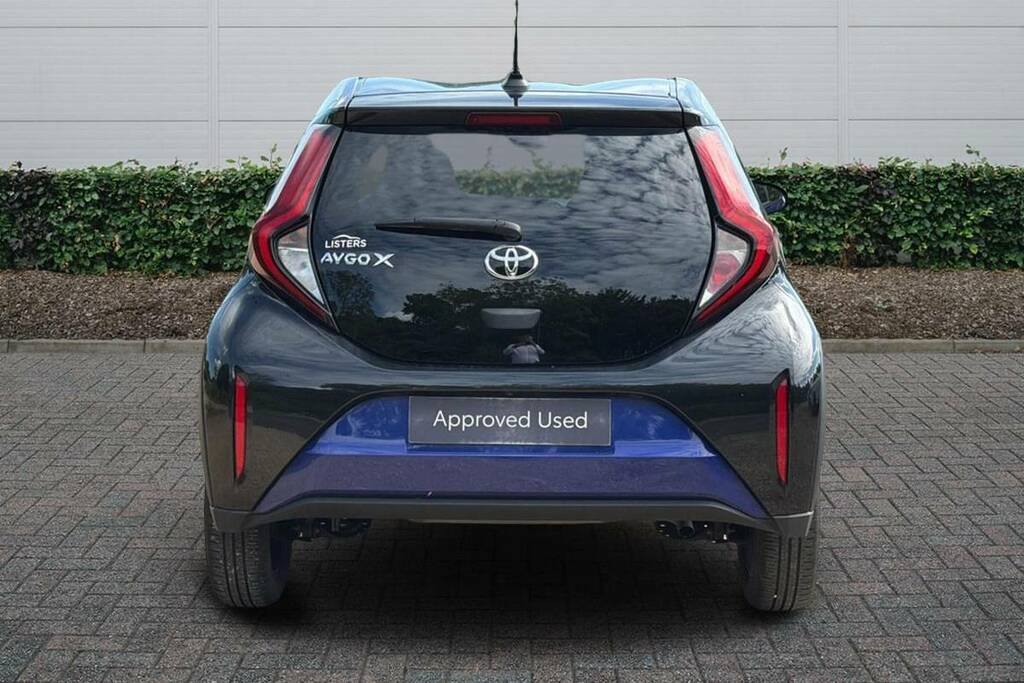 Toyota Aygo X 1.0 Vvt-i Edge WR23EFE Blue #4