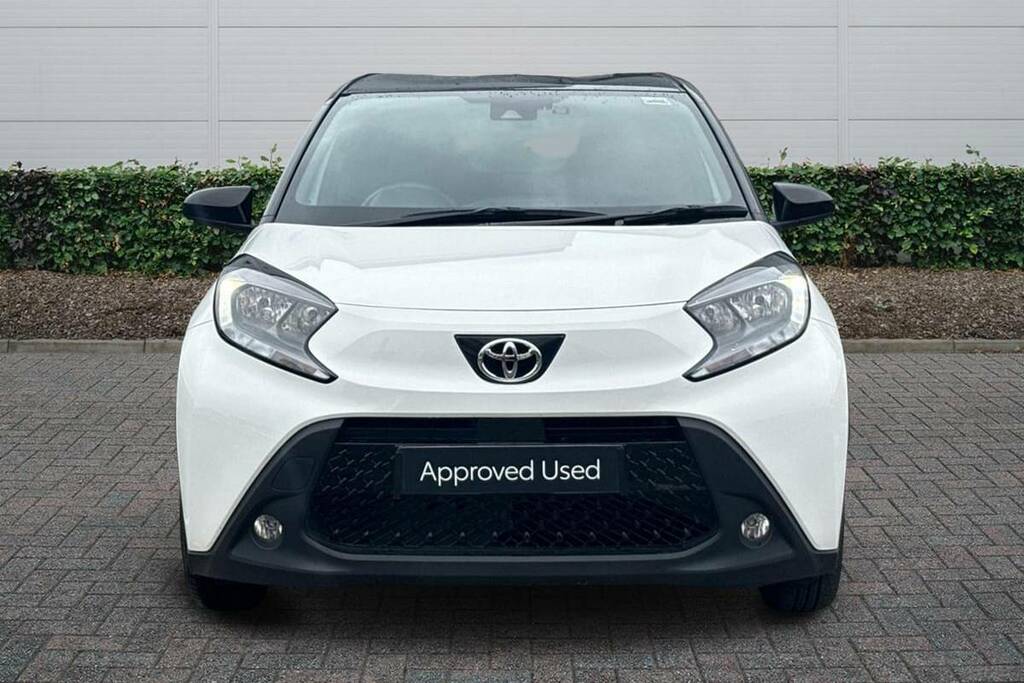 Toyota Aygo X 1.0 Vvt-i Edge WP74AOK White #3