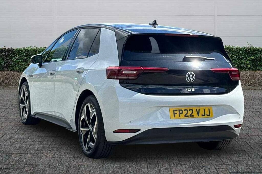 Volkswagen ID.3 150Kw Tour Pro S 77Kwh FP22VJJ White #3