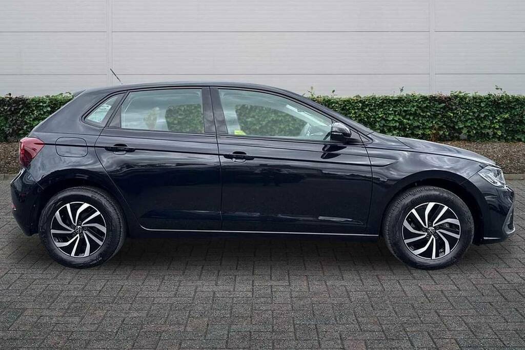 Volkswagen Polo 1.0 Tsi Life Dsg VU73NFO Black #4