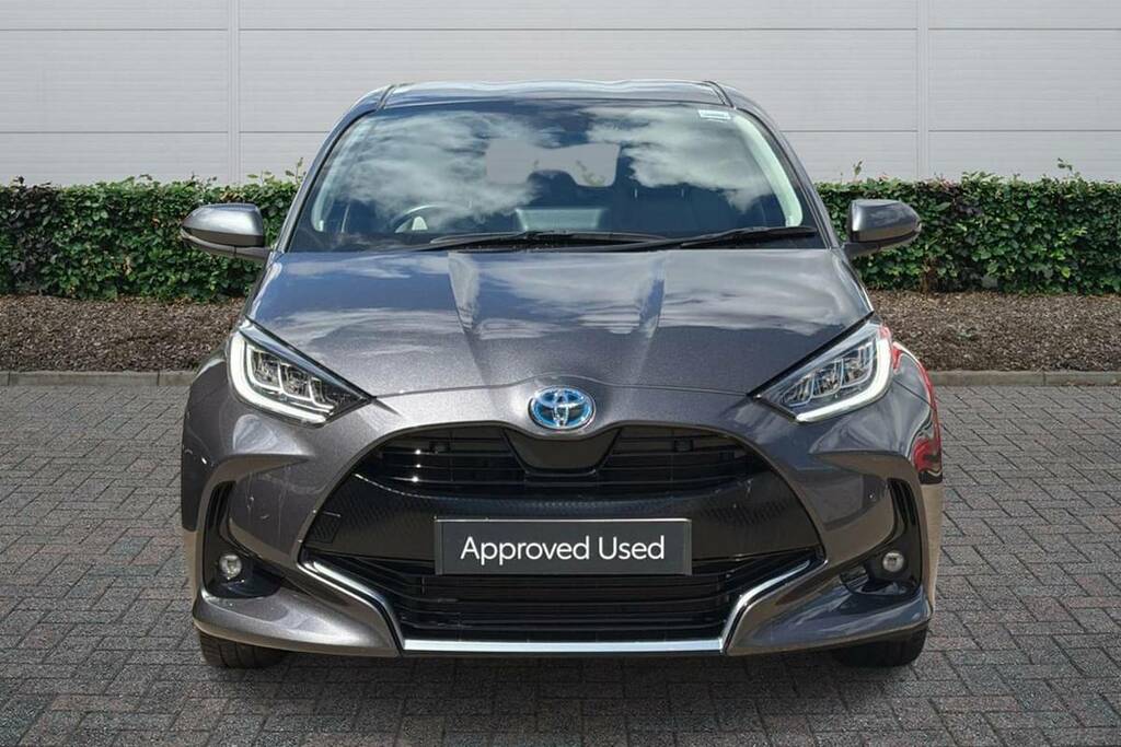 Toyota Yaris 1.5 Hybrid Excel Cvt Grey #3
