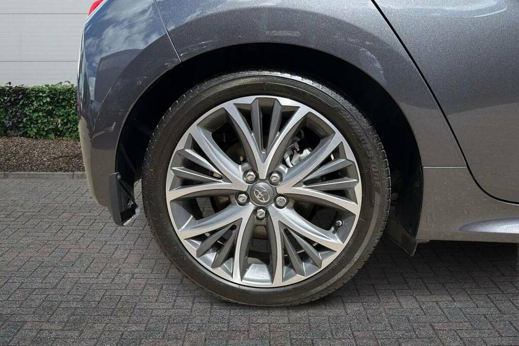 Toyota Yaris 1.5 Hybrid Excel Cvt Grey #6