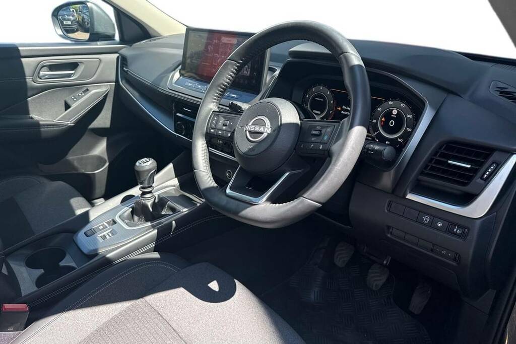Nissan Qashqai 1.3 Dig-t Mh N-connecta OW74PLX #4