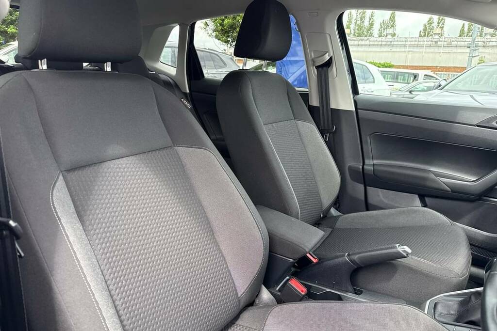 Volkswagen Polo 1.0 Tsi Match Dsg GL25ENH Black #6