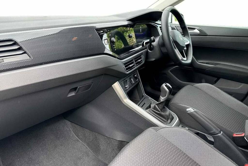 Volkswagen Polo 1.0 Tsi Match FH26NCN White #2