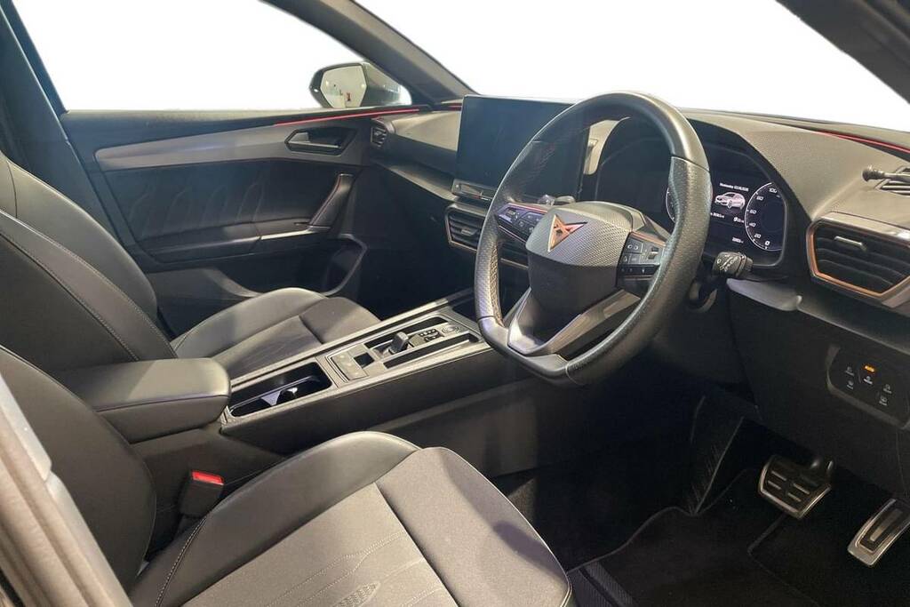 Cupra Leon 1.4 Ehybrid Vz2 Dsg Black #4