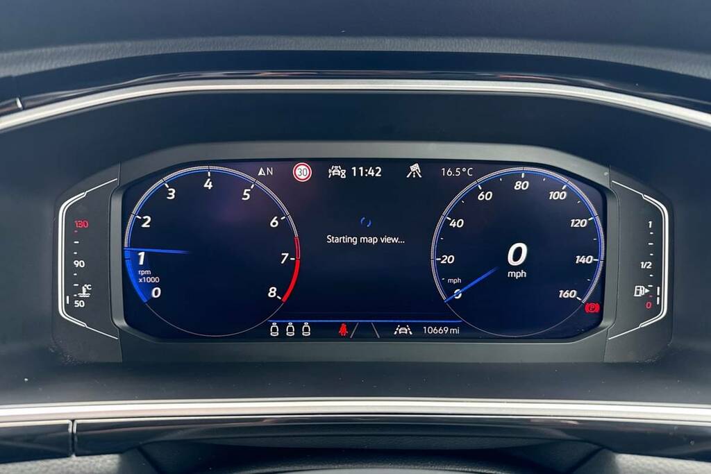 Volkswagen T-Roc 1.5 Tsi R-line GD25LFZ Blue #5