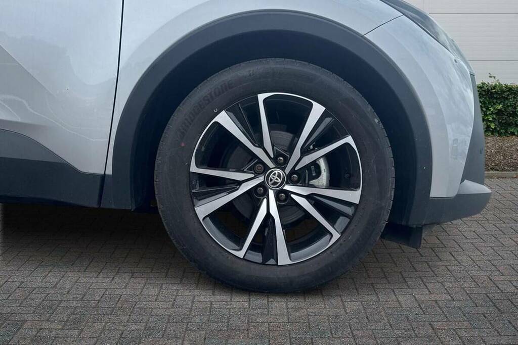 Toyota C-Hr 1.8 Hybrid Design Cvt FH25VUY Silver #6