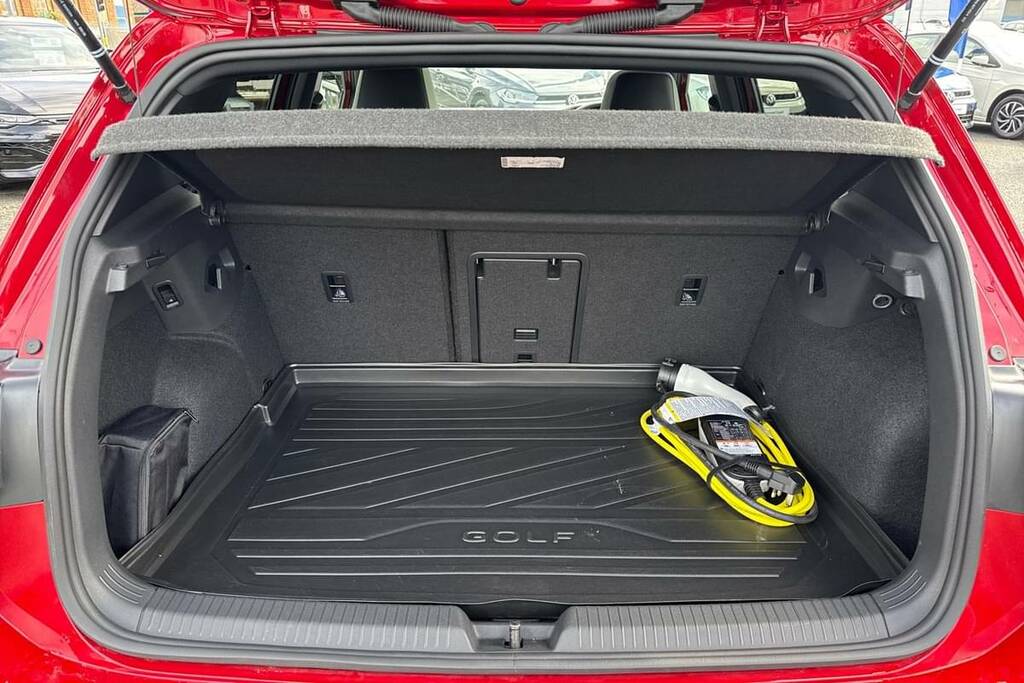 Volkswagen Golf 1.4 Tsi Gte Dsg Red #2