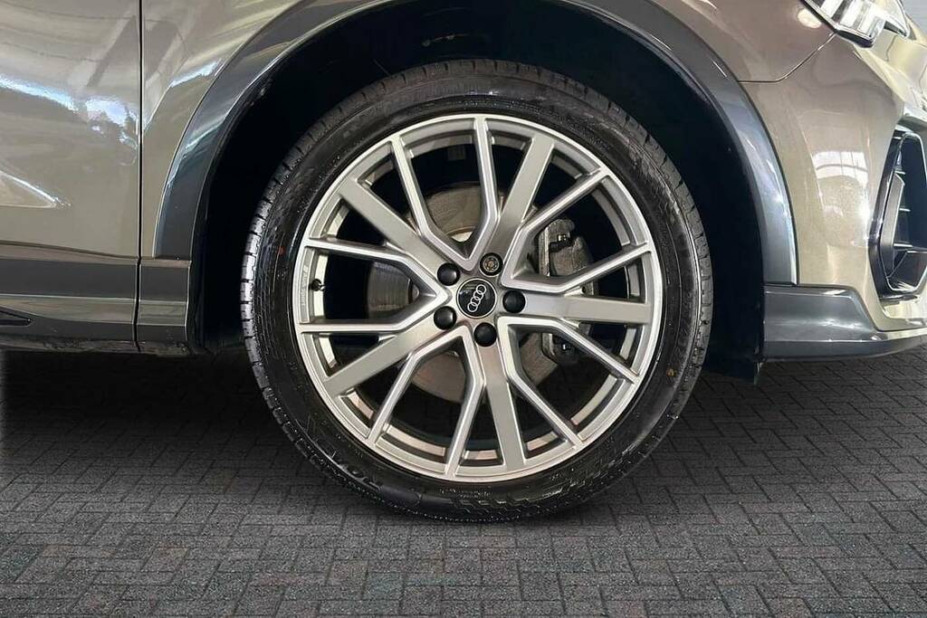 Audi Q3 45 Tfsi E Black Edition S Tronic Grey #5