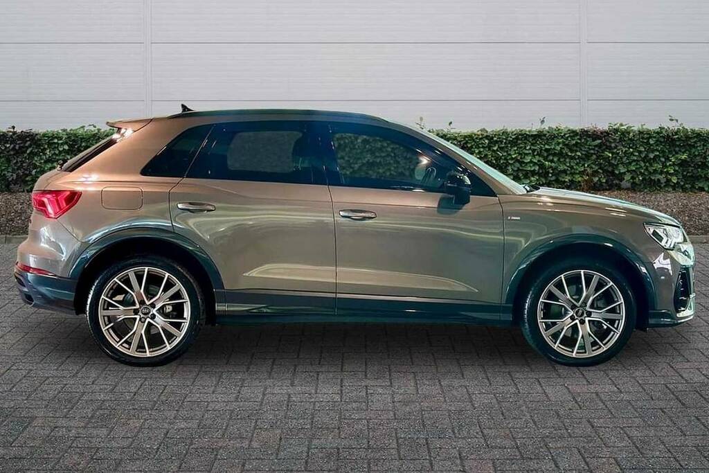 Audi Q3 45 Tfsi E Black Edition S Tronic Grey #4