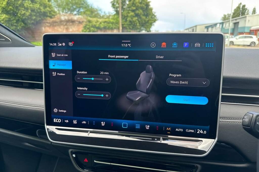 Volkswagen ID.7 210Kw Match Pro Plus 77Kwh White #5
