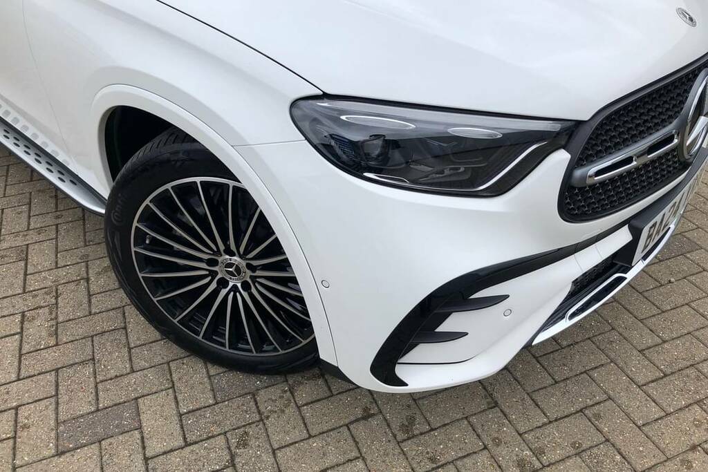 Mercedes-Benz GLC Class 300 4Matic Amg Line Premium Plus 9G-tronic BA24YKH White #6