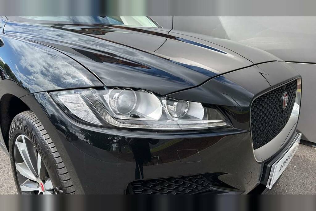 Jaguar F-Pace R-sport Awd Black #17