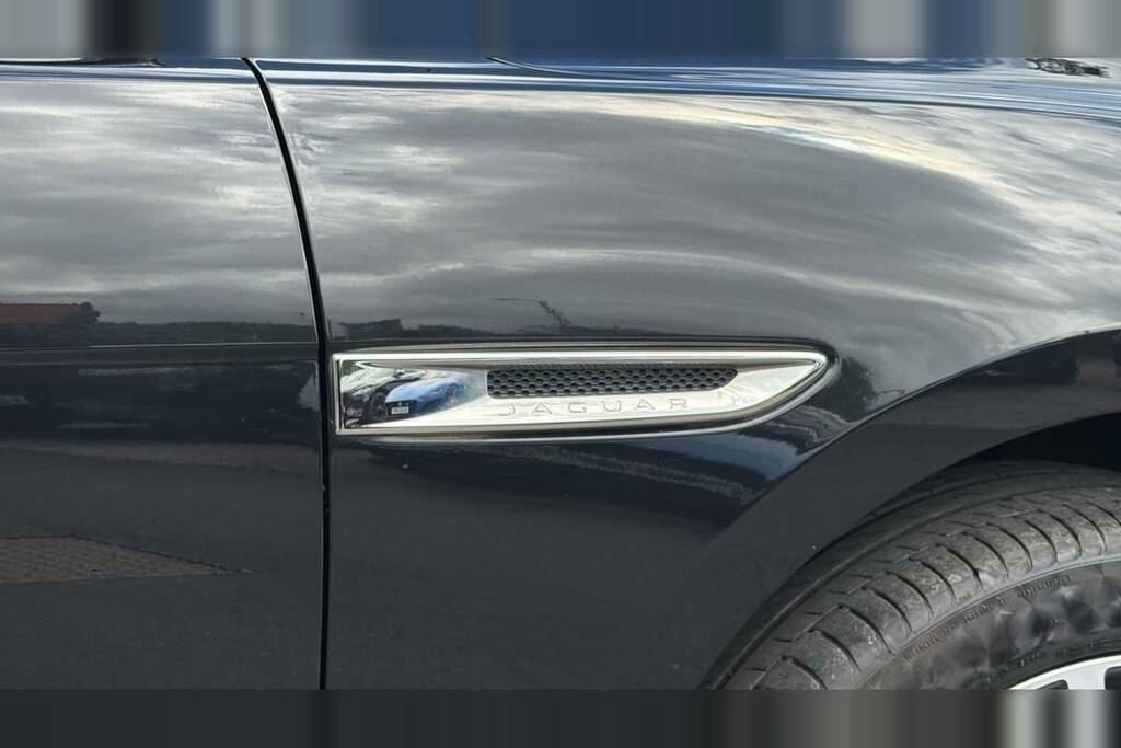 Jaguar F-Pace R-sport Awd Black #20