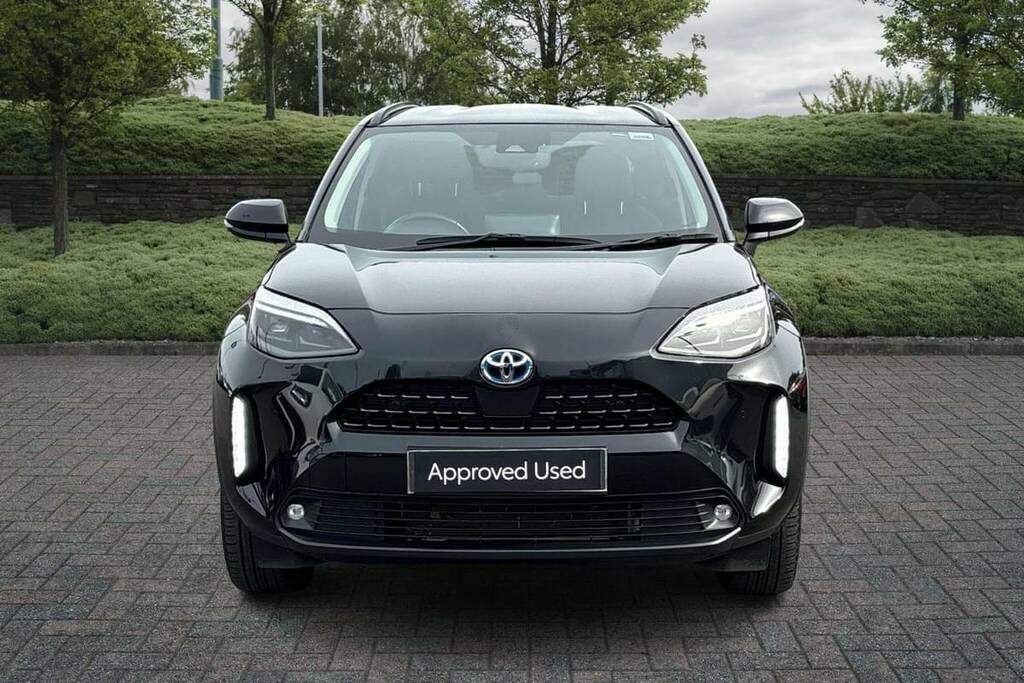 Toyota Yaris Cross 1.5 Hybrid Excel Cvt FR73CJJ Black #2
