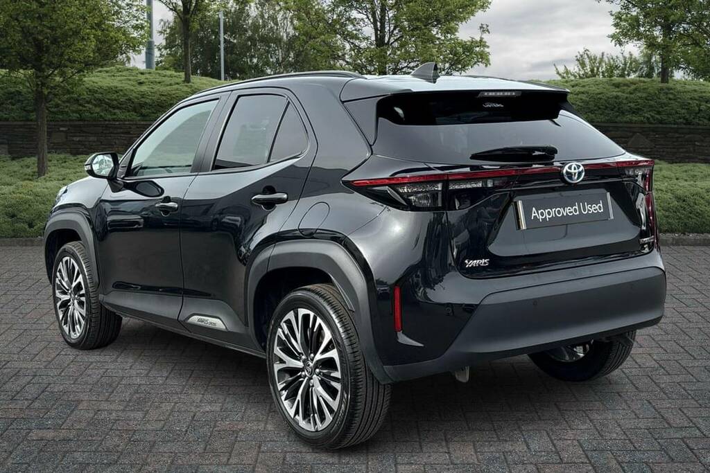 Toyota Yaris Cross 1.5 Hybrid Excel Cvt FR73CJJ Black