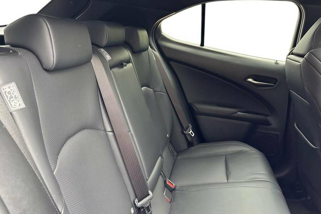 Lexus UX Ux 300E Silver #8