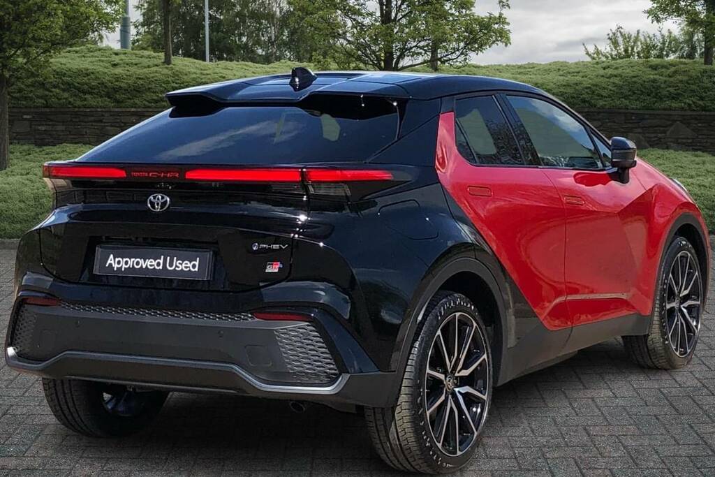 Toyota C-Hr 2.0 Phev Gr Sport Cvt  #3