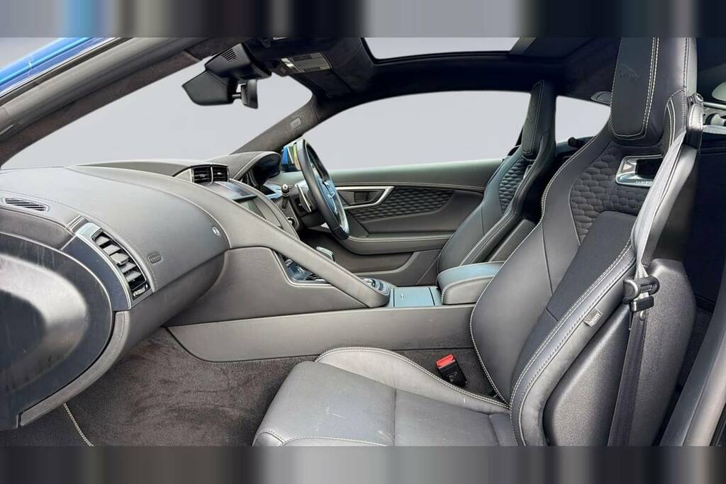 Jaguar F-Type 5.0 P450 Supercharged V8 R-dynamic Black Blue #3