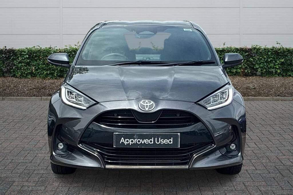 Toyota Yaris 1.5 Hybrid Excel Cvt BT74NCV Grey #3