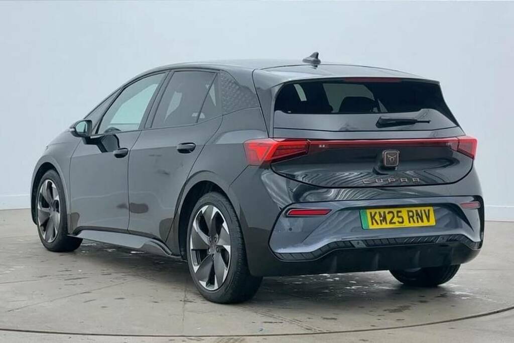 Cupra Born 170Kw E-boost V2 59Kwh Black #3