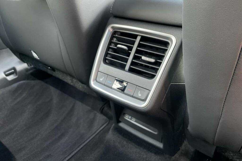 Skoda Elroq 210Kw 85 Sportline 82Kwh Blue #6