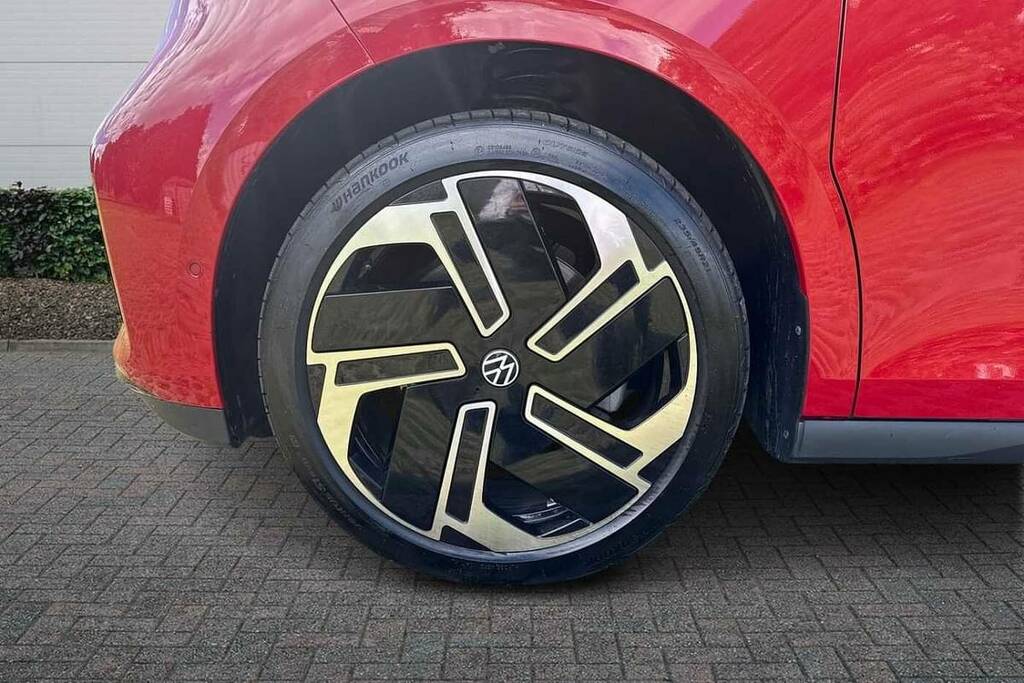 Volkswagen ID.Buzz 250Kw Gtx Pro 79Kwh 4Motion Red #5