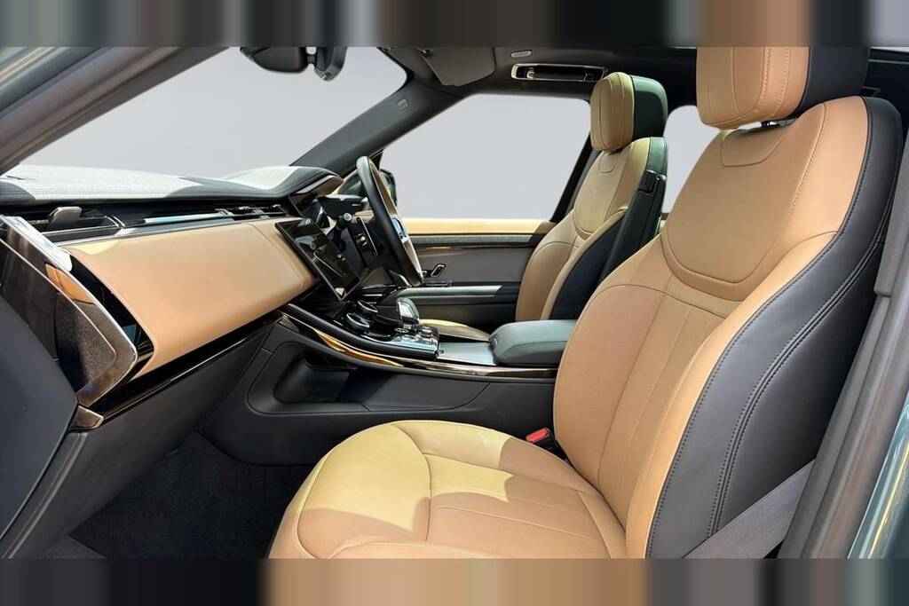 Land Rover Range Rover Sport 3.0 D300 Dynamic Se VF23KVY Green #3