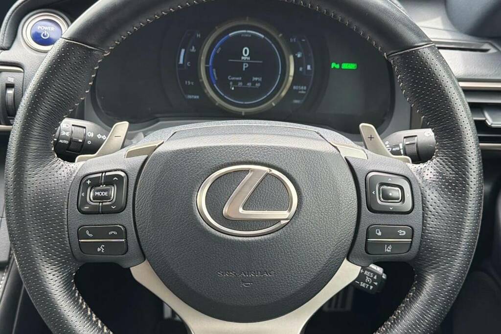 Lexus RC 300H 2.5 Luxury Silver #10